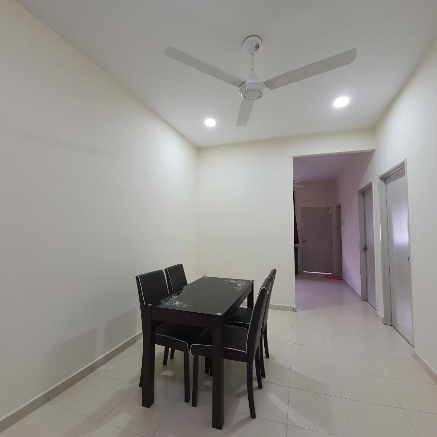 Homestay By Naf Kuantan Exterior photo
